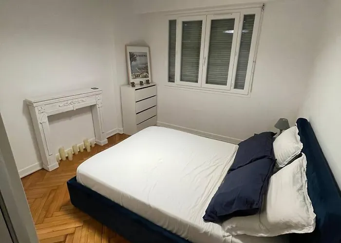Cozy Flat In *