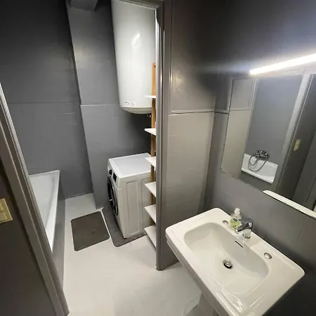 Cozy Flat In Guest house Nice